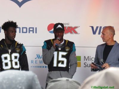 nfl_london_16_03.jpg